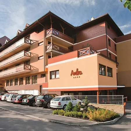 Hotell Hotel Ambra Luhačovice