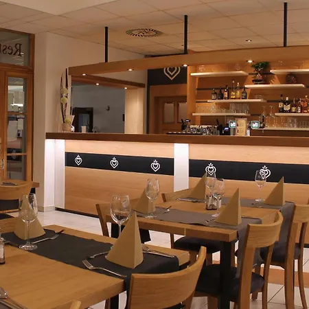 Hotel Ambra 4* Luhacovice