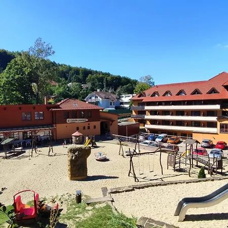 Hotel Ambra 4*