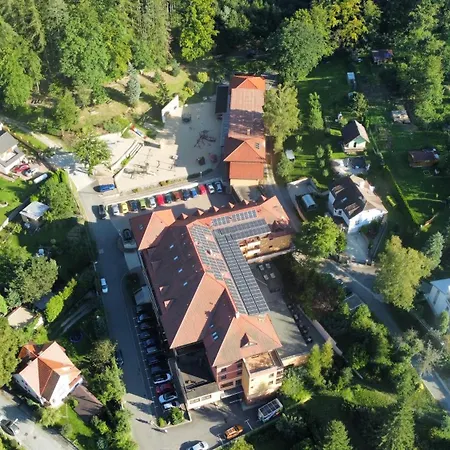 Hotel Ambra 4* Luhacovice