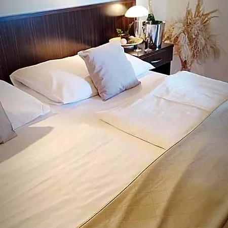 Ambra Hotel 4*